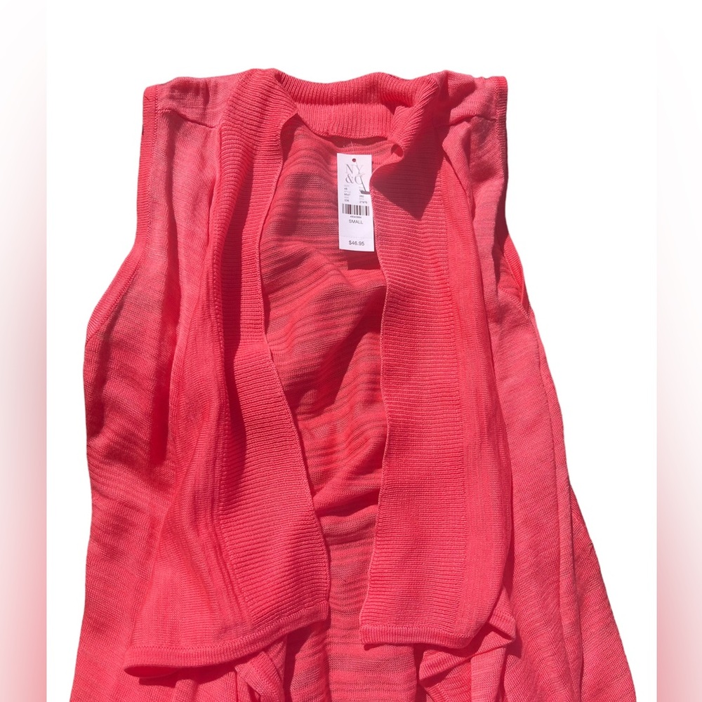 sleeveless jacket - Picture 2 of 4